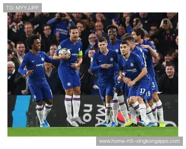 切尔西门线救险课：门将与后防的站位与协防被细化