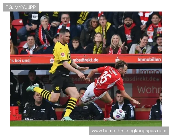 柏林训练：打造中场压迫与快攻的足球新锋线