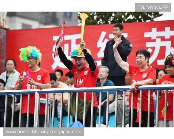 球迷认出你时的友善笑，球迷认出你时的友善笑容是什么